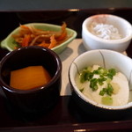 Washoku Shinagawa - 豆腐、カボチャ、キンピラなど