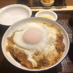 銀座 梅林 - カツ丼半熟玉子トッピング