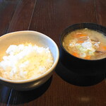 空蝉亭 - ご飯・豚汁