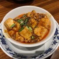 横浜中華街 重慶飯店 本館 - ランチの追加麻婆豆腐500円
