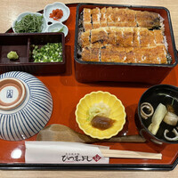 うなぎ和食 しら河 名駅店 - しらまぶし