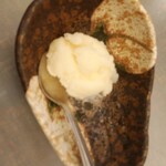 Kappou Kyouraku - クーポンの食後アイス（バニラアイス）