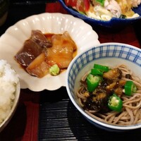 高麗橋桜花 - 日替わりランチセット