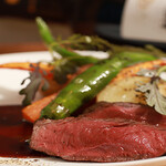 瀬戸内バル fuus。 - 安芸高田の鹿肉！火入れも味も抜群。