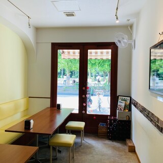 ポルタ・ヌォーヴァ_2