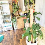 お持ち帰り専門コロッケ 知伽良 - 内観