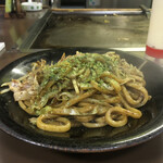 六甲 - カレー焼うどん¥650