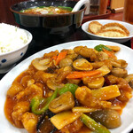 川味菜館 - 