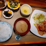 ダイニング桜 - 