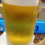 Godaimeramen Dokoro Maruha Shouten - キンキンに冷えてやがるビール