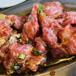 味源 - ランチのお肉
      柔らかくて
      旨い〜