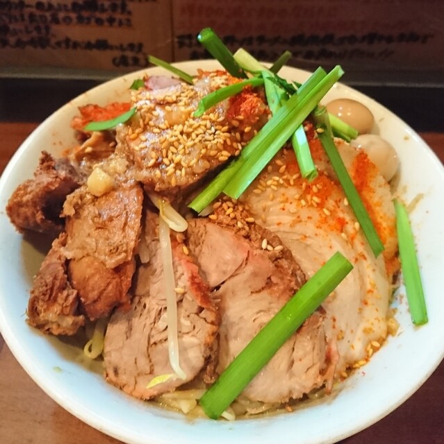 ラーメン荘 地球規模で考えろ 未来へ 茨木市 ラーメン 食べログ ラーメン荘 地球規模で考えろ 未来へ 茨木市 ラーメン 食べログ