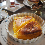 カフェ・ル・プティ・ニ・トロワ - 