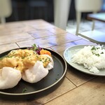 HAPPY HILL - ◆日替わりランチ(880円）・・パンかライスを選べましたので「ライス」を。