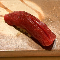 鮨 銀座 おのでら - 赤身漬け