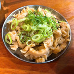 炭焼ホルモン専門店 べこぶた - 