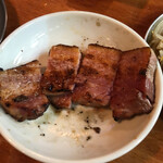 炭焼ホルモン専門店 べこぶた - 