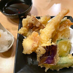 博多もつ処 東屋 - 