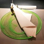 エクアトゥール - テーブルセッティング