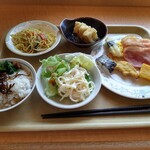 HOTEL ROUTE INN - 朝食バイキング その1