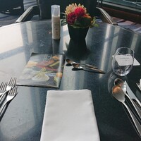 DINING & BAR TABLE 9 TOKYO - 