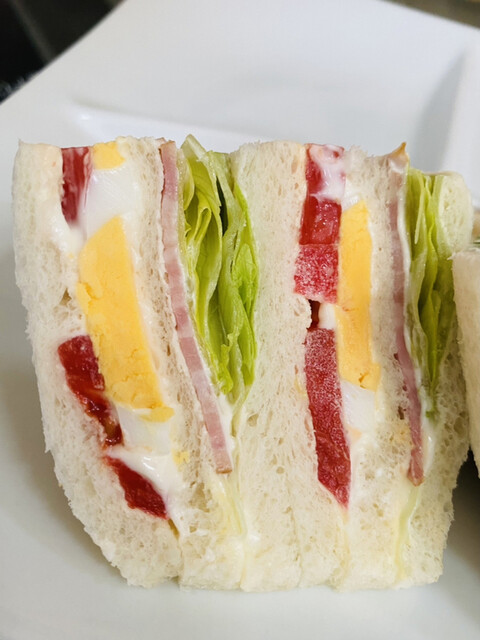 サンドイッチ サラダ ニコ Sandwich Salad Nico 大崎 サンドイッチ 食べログ