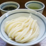 釜あげうどん 長田 in 香の香 - 冷やしうどん小300円