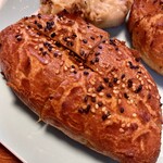 アツタベーカリー - きんぴらごぼうのフランスパン