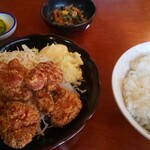 Sawaraya - とり唐揚げ定食