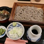Gomasaba Takadaya - ごまそばと小丼のセット(990円)