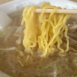 かつ平 - ラーメンしお味の麺