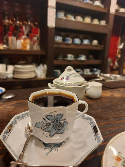 ざわざわがやがや By チェリー先生 茶亭 羽當 チャテイハトウ 渋谷 コーヒー専門店 食べログ