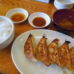 ふくみみ餃子館 - 餃子定食