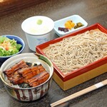[Eel bowl and soba set (from Lake Hamana)]