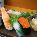 玄海鮨 - 竹にぎり 別アングル