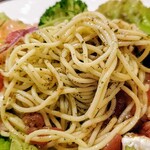 Restaurant Raphael - バジルパスタ