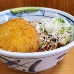 加賀 - 冷やし牛肉コロッケそば