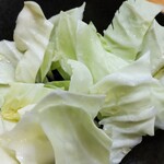 焼き鳥 ばかちん - キャベツ1杯目、この後3杯半かな