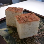 カセント - ☆フォカッチャも独特な印象です☆