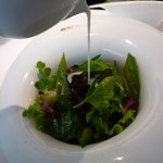 カセント - ☆サラダはエメンタールチーズのスープで完成☆