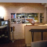 カセント - ☆奥が厨房ですね(*^。^*)☆