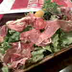 有楽町ワイン倶楽部 - ＜ディナー＞　生ハムサラダ（880円）。美味いです♪