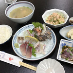 持木荘 - 料理写真:刺身定食＝１６５０円 税込
