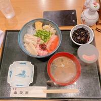 魚屋 小次朗 - 