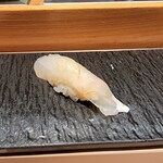 匠 進吾 - 真鯛の昆布〆