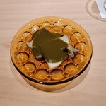 匠 進吾 - 蒸し鮑、鮑の肝ソース、鮑は島根県