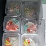 御菓子司 福来雀 あずき宿 - 上から花火、金魚、手鞠