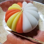 御菓子司 福来雀 あずき宿 - 手鞠