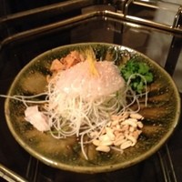 オーパス ワン - お刺身。ここから味入れと取り分けをしてくれます。