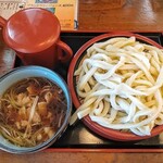 手打ちうどん専門店　田舎や - 肉汁うどん　大盛！肉汁うどんって小山市で食べましたが肉汁が太麺と合っていて美味かった！